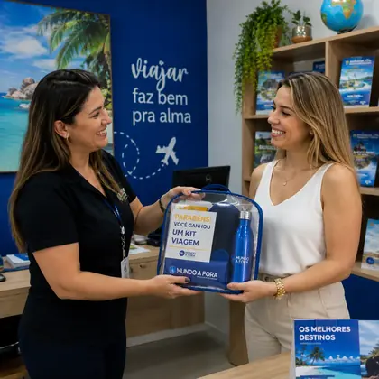 Cliente recebendo prêmio em campanha promocional